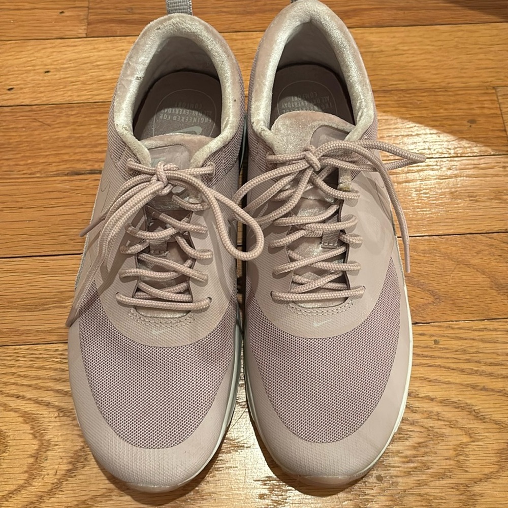 Nike Air Max Thea LX Particle Rose Sneakers